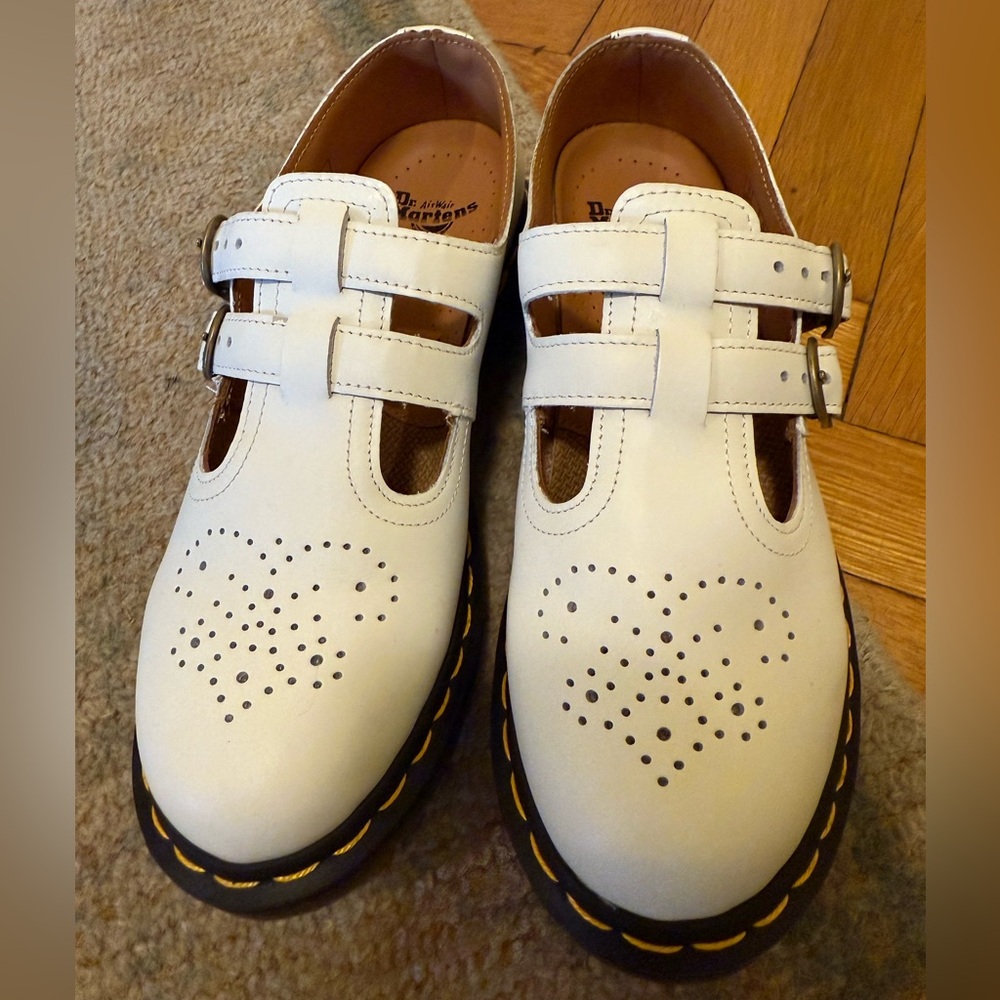 Dr. Martens 8065 smooth leather Mary Jane white 7